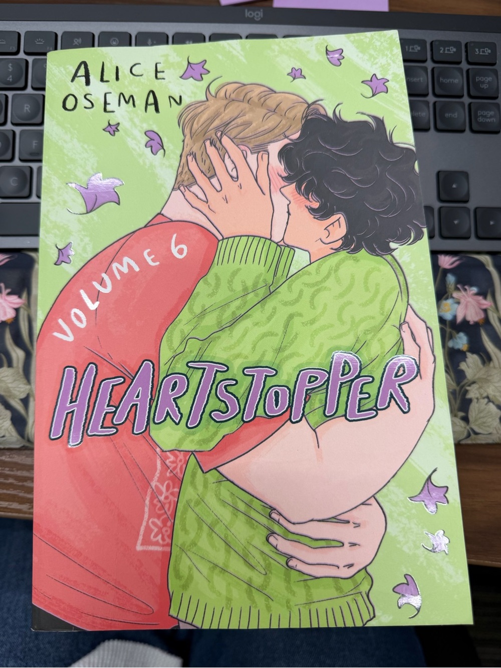 Heartstopper Volume 6 - by Alice Oseman